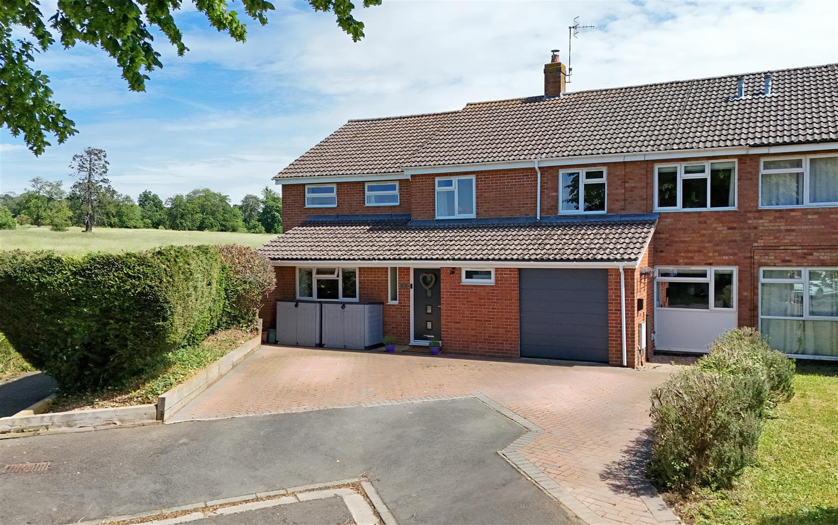 Sadler Close, Clopton, Stratford upon Avon